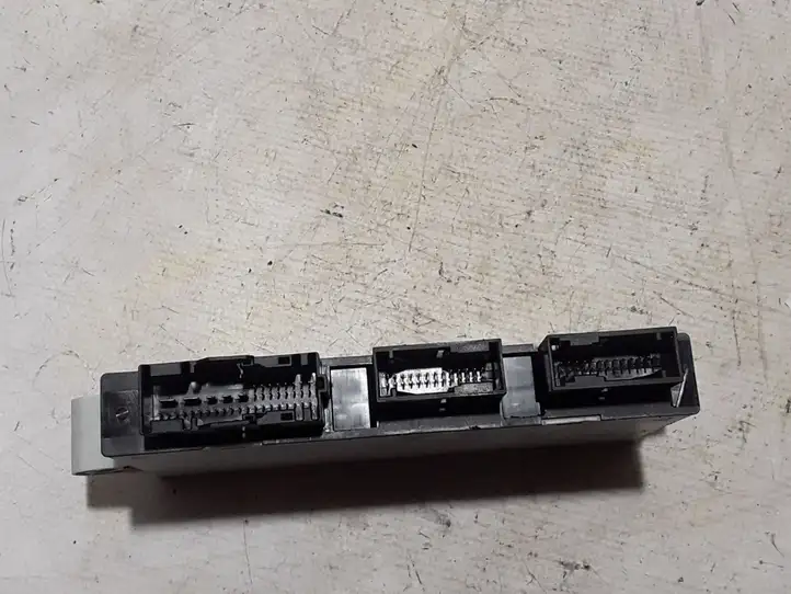 BMW 5 F10 F11 (2009 - 2016)  9367374 Другие блоки управления / модули