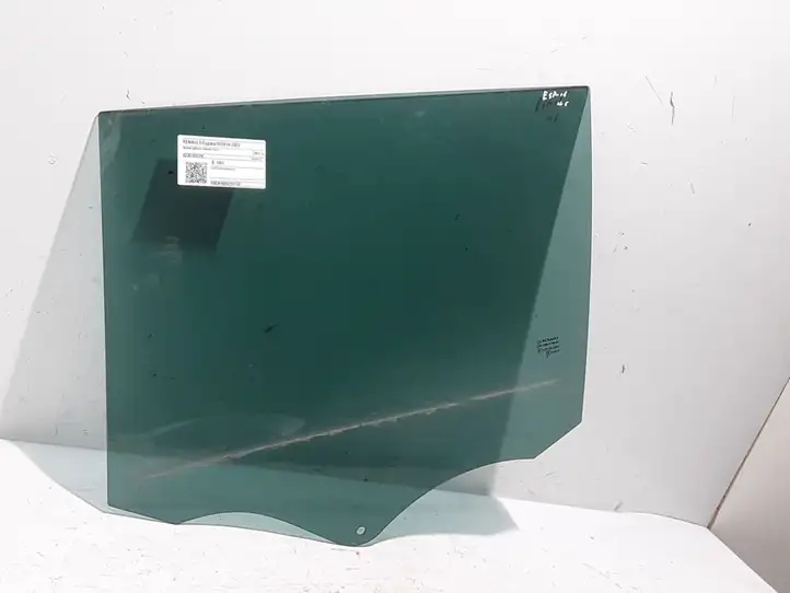 Renault Espace (2015 - 2019)  823018937R Основное стекло задних дверей