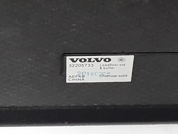 Volvo XC60 (2017 - ) 32205733 Коврик багажника — фото 2