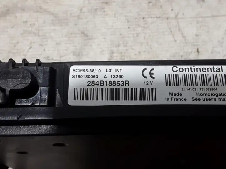 Renault Megane III (2009 - 2016)  284B18853R Другие блоки управления / модули