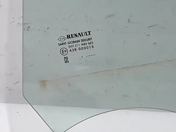 Renault Captur II (2020 - ) 823011908R Стекло задней двери — фото 3