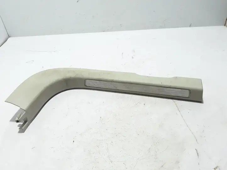 Volvo V60 (2018 - ) 31468402 Внутренняя отделка переднего порога — фото 1