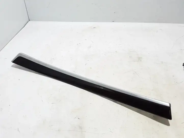 BMW 5 F10 F11 (2009 - 2016)  7225551 Другая деталь отделки пере́дней дверей