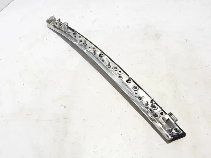 BMW 5 F10 F11 (2009 - 2016)  7225551 Другая деталь отделки пере́дней дверей