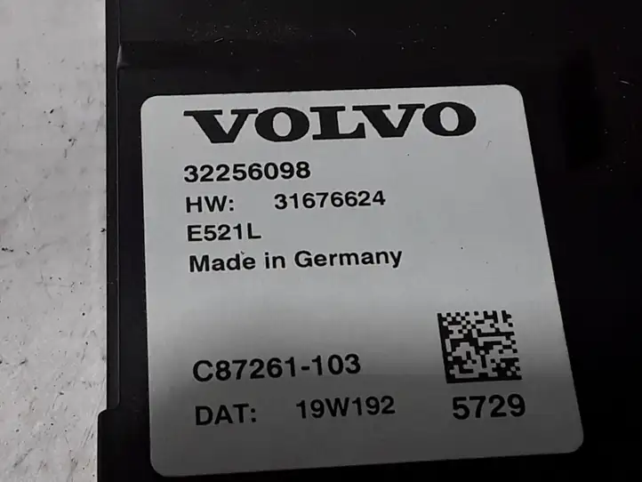 Volvo V60 (2018 - ) 32256098 Блок управления крышкой багажника — фото 3
