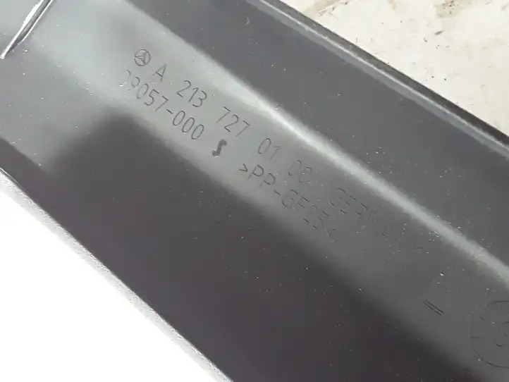 Mercedes-Benz E W213 (2016 - ) A2137270100 Прочая отделка передней двери — фото 3
