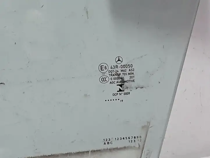 Mercedes-Benz E W213 (2016 - ) A2137250110 Стекло передней двери — фото 3