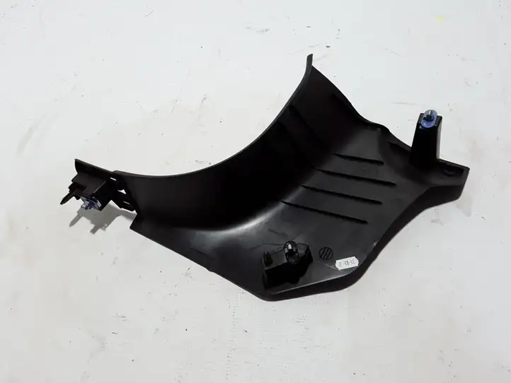 Renault Espace (2015 - 2019)  768369073R Отделка переднего порога (внутренняя)