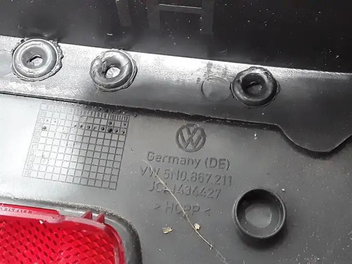 Volkswagen Tiguan (2007 - 2011) 5N0867211 Обшивка задней двери — фото 2