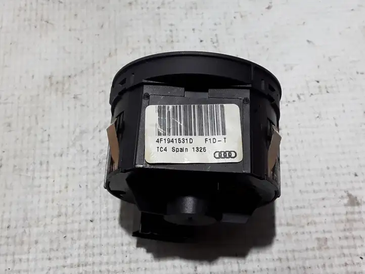 Audi A6 S6 C6 4F (2004 - 2008) 4F1941531D Включатель фонарей — фото 2