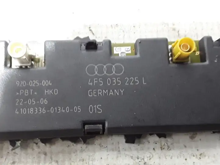 Audi A6 S6 C6 4F (2004 - 2008) Усилитель антенны — фото 3