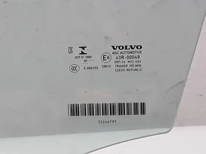 Volvo XC40 (2017 - ) 32244797 Стекло передней двери — фото 3