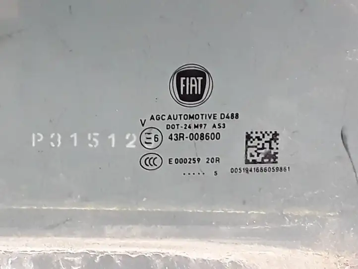 Fiat 500X (2014 - ) 51941686 Стекло задней двери — фото 3