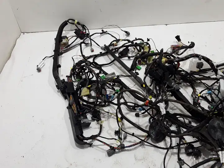 Volvo S60 (2013 - 2018) 31374415 Прочая электропроводка — фото 3