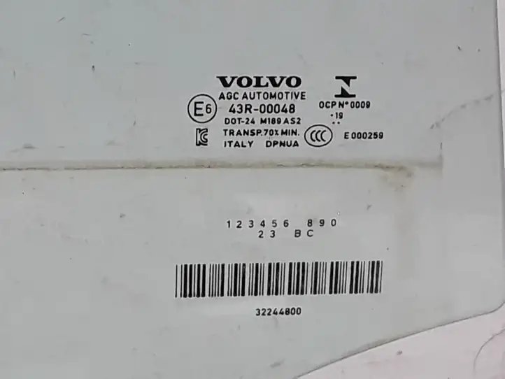 Volvo XC40 (2017 - ) 32244800 Стекло задней двери — фото 3