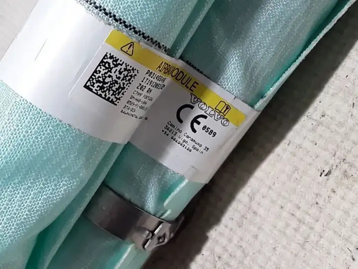 Volvo V60 (2018 - )  31455498 Боковая подушка безопастности( (крыша)