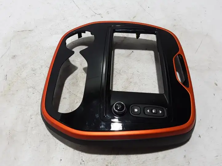 Renault Captur (2013 - 2020) 682701605R Отделка внутренней панели салона — фото 3