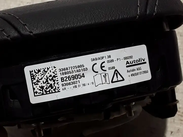 BMW 5 G30 G31 (2016 - ) 6872259 Подушка безопасности руля — фото 2