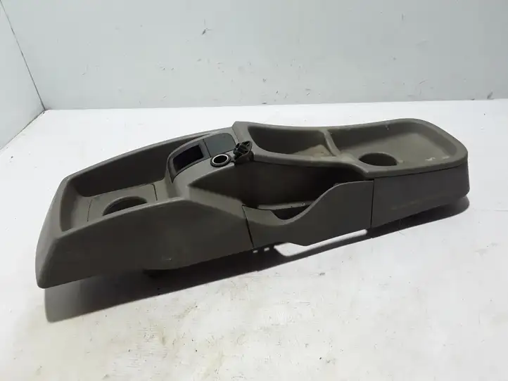 Renault Kangoo II (2008 - 2014)  8200457030 Подлокотник