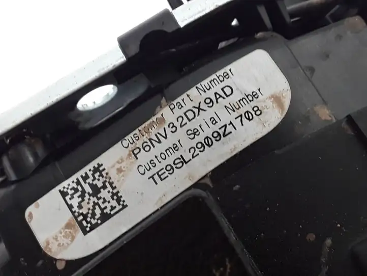 Chrysler Pacifica (2016 - ) 6NV32DX9AD Подушка безопасности руля — фото 2