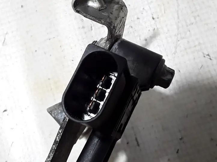 Mercedes-Benz GLA W156 (2013 - 2017)  A0071536028 Другой датчик