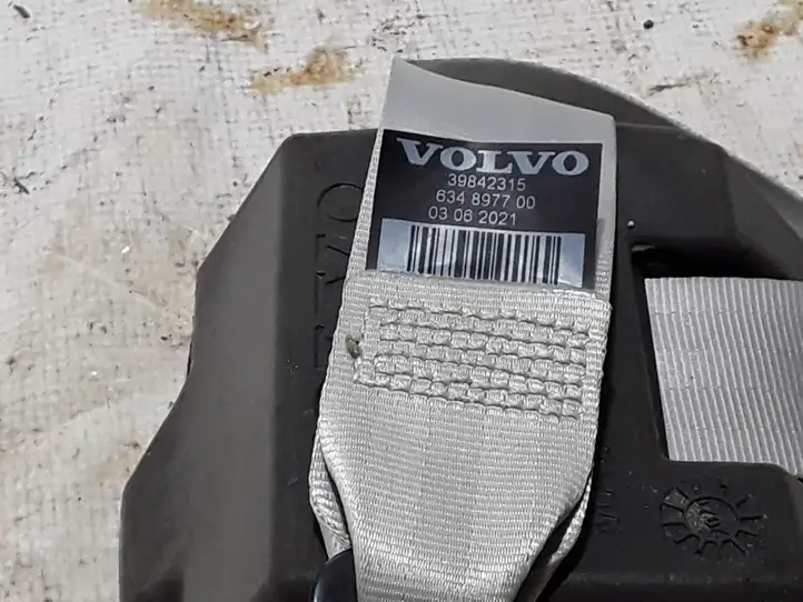 Volvo XC60 (2017 - ) 39842315 Задний ремень безопасности — фото 2