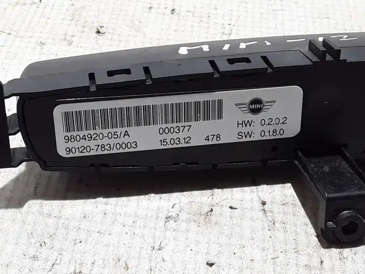 Mini Cooper Countryman R60 (2010 - 2016) 9804920 Кнопка ESP — фото 3