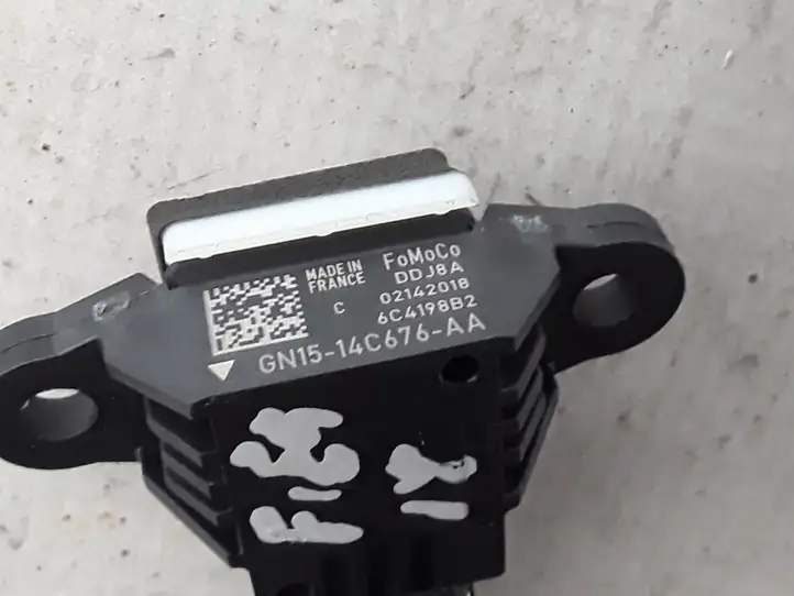 Ford Fiesta (2017 - ) GN1514C676AA Датчик удара SRS — фото 3