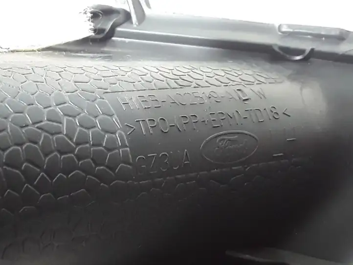 Ford Fiesta (2017 - ) H1BBA02519A Прочие детали салона — фото 2