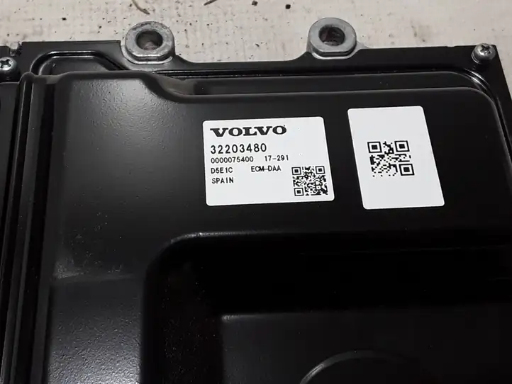 Volvo S90, V90 (2016 - 2020) 32203480 Блок управления двигателем (ЭБУ) — фото 3