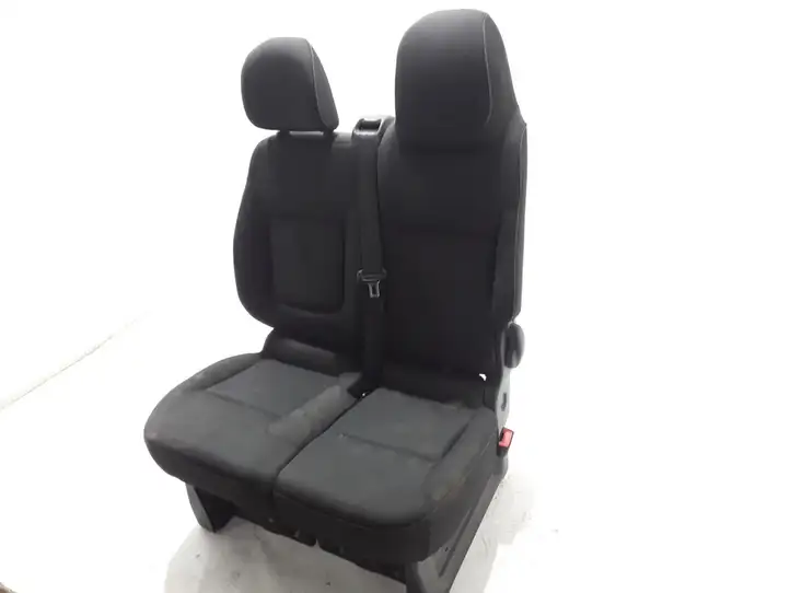 Renault Trafic III (X82) (2014 - ) Переднее сиденье пассажира — фото 1