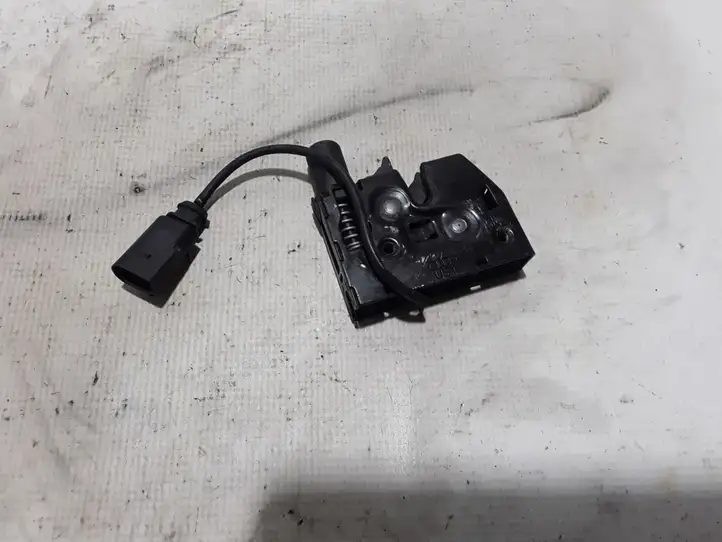 Audi A6 (2014 - 2018)  4G0823509D Ручка капота