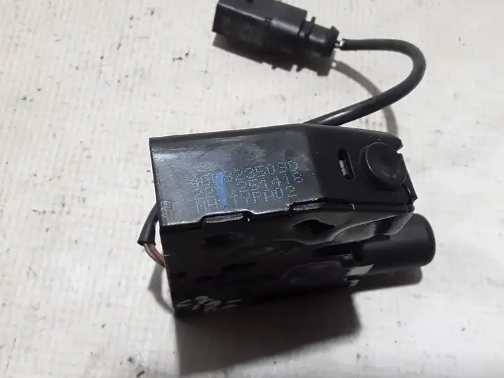 Audi A6 (2014 - 2018)  4G0823509D Ручка капота