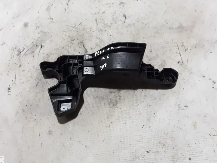 Peugeot 208 (2019 - )  9823213980 Другая деталь отделки задний дверей