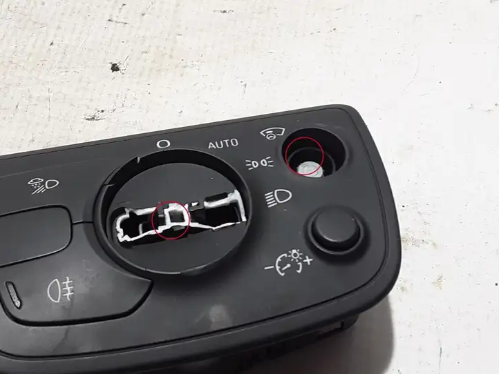 Audi A6 C7 (2014 - 2018) 4G0941531BG Включатель фонарей — фото 2