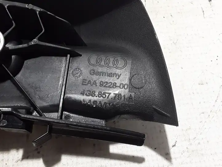 Audi A6 C7 (2014 - 2018) 4G8857791A Прочие детали салона — фото 3