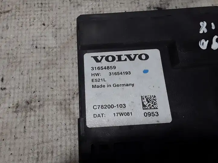 Volvo S90, V90 (2016 - 2020) 31654859 Блок управления крышкой багажника — фото 3