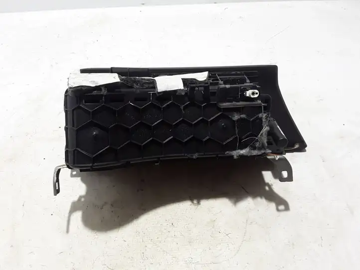 BMW 3 F30 F35 F31 (2012 - 2018) 9228284 Вещевой ящик — фото 3