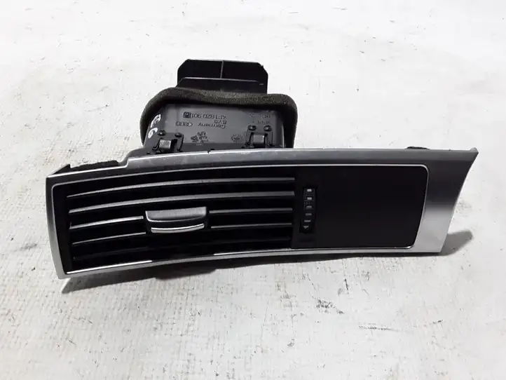 Audi A6 S6 C6 4F (2004 - 2008) 4F1820073B Боковой воздушный дефлектор — фото 1