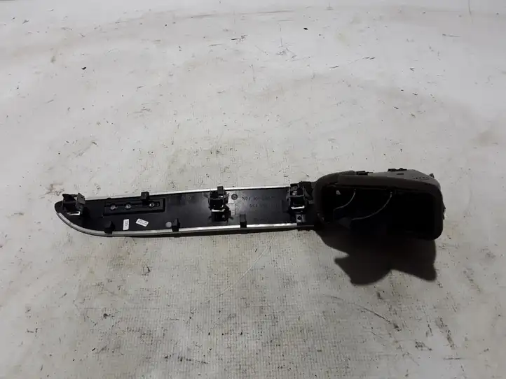 Audi A6 S6 C6 4F (2004 - 2008) 4F1820902D Боковой воздушный дефлектор — фото 3