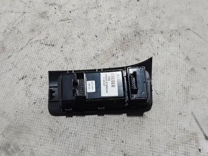 Kia Optima (2013 - 2015) 933002TBR0VA Другие включатели / ручки/ переключатели — фото 2
