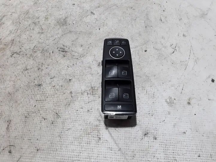 Mercedes-Benz CLA C117,X117,W117 (2013 - 2019) A1669054400 Блок кнопок стеклоподъемников — фото 1