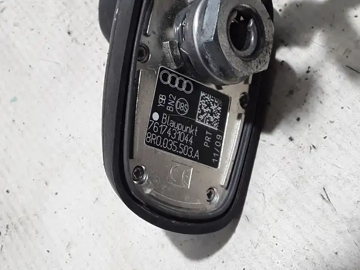 Audi Q5 SQ5 (2008 - 2012) 8R0035503A GPS антенна — фото 2