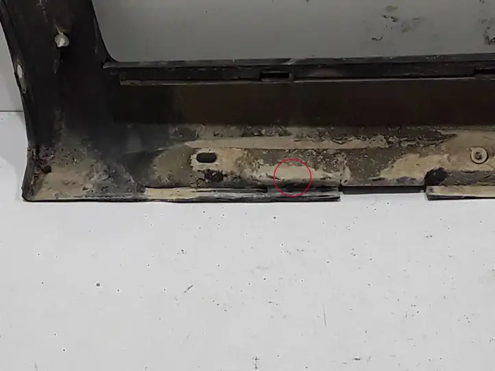 Volvo XC70 (2007 - 2013)   Порог