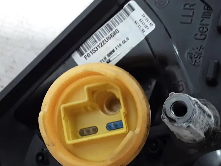 BMW 5 F10 F11 (2009 - 2016)  7350710 Зеркало боковое с электрическим приводом