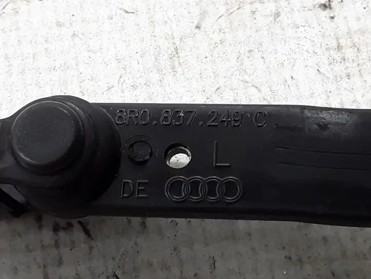 Audi Q5 (2008 - 2012)  8R0837249C Ограничитель открывания передней двери