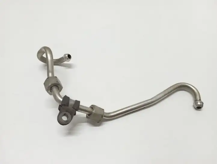 Seat Altea XL (2004 - 2015) 06J127501L Трубка топливной системы — фото 3