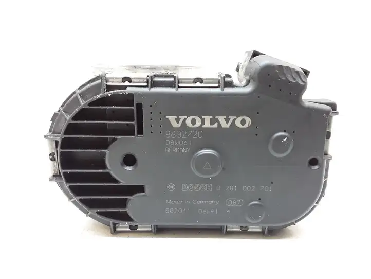 Volvo V70 (2007 - 2013) 8692720 Дроссельная заслонка — фото 3