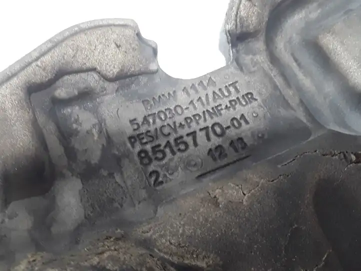 BMW 5 F10 F11 (2009 - 2016)  8515770 шумоизоляция перегородки