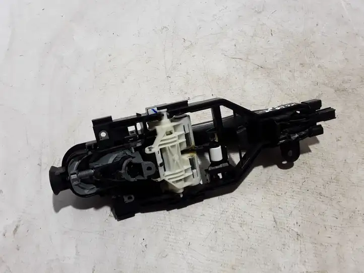 Volvo XC60 (2017 - ) Наружная ручка двери — фото 3